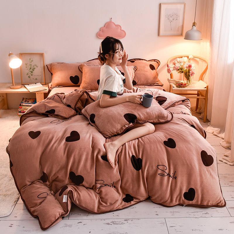 JUSTCHIC Brown Heart Printing Duvet Cover Bed Sheet Milk Velvet Winter Quilt Cover Bed Bedspread Bedding Queen King Size, As pic
JUSTCHIC Brown Heart Printing Duvet Cover Bed Sheet Milk Velvet Winter Quilt Cover Bed Bedspread Bedding Queen King Size, As pic