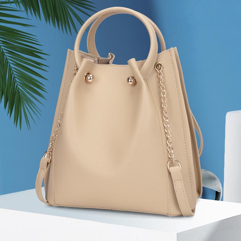 New PU Leather Shoulder Bag Women Big Capacity Bucket Bag Chain Crossbody Elegant Design Handbag Advanced Lady Purse Bolsa, Khaki
New PU Leather Shoulder Bag Women Big Capacity Bucket Bag Chain Crossbody Elegant Design Handbag Advanced Lady Purse Bolsa, Khaki