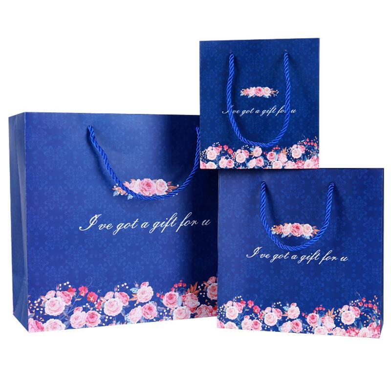 10pcs/lot Floral Gift Bag Bouquet Cosmetics Paper Bag Wedding Favors Thank You Gift Box Package Birthday Party Candy Bags 
10pcs/lot Floral Gift Bag Bouquet Cosmetics Paper Bag Wedding Favors Thank You Gift Box Package Birthday Party Candy Bags