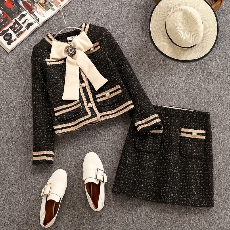 Bornladies Autumn Winter Wool Suits Women 2 Piece Set Beading Big Bowknot Tweed Short Jacket Coat + High Waist Mini Pocket Skirt 201106