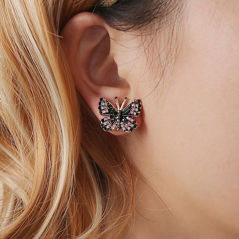 Creative Temperament Personality Jewelry Inlaid Zircon Sweet Butterfly Earrings For Women Feature Namour Charm Gift All Seasons
Creative Temperament Personality Jewelry Inlaid Zircon Sweet Butterfly Earrings For Women Feature Namour Charm Gift All Seasons
