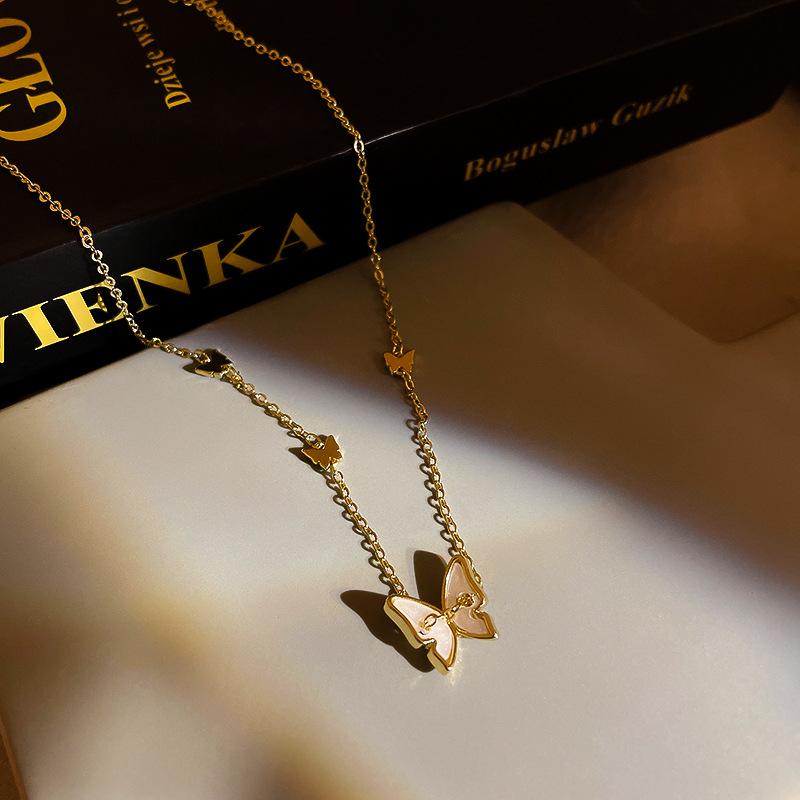 Temperament Female Clavicle Chain Jewelry Simple Compact Butterfly Necklace Korean Fashion Women's Accessories
Temperament Female Clavicle Chain Jewelry Simple Compact Butterfly Necklace Korean Fashion Women's Accessories