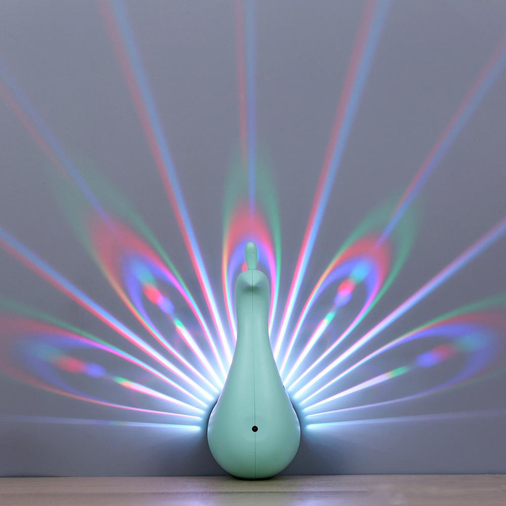 LED Night Light Projector USB Charging Remote Control LED Color Bedroom Decoration Peacock Pattern Projector Bedside Lamp
LED Night Light Projector USB Charging Remote Control LED Color Bedroom Decoration Peacock Pattern Projector Bedside Lamp