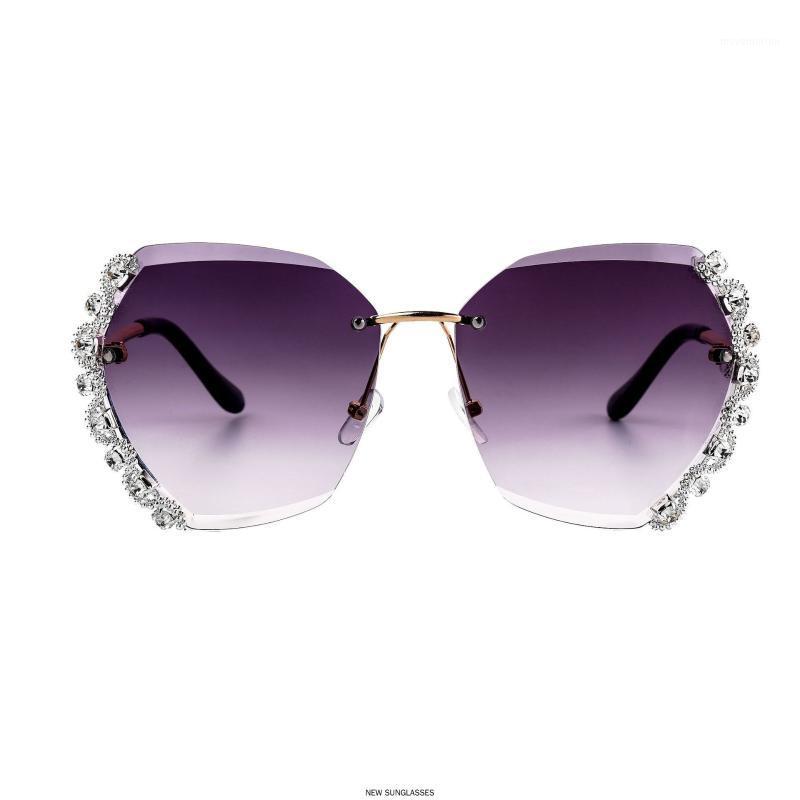 2020 Big Rhinestone Sunglasses Women Trending Luxury Diamond Square Sun Glasses Oversized Sexy Shades Ladies Sunglasses FML1
2020 Big Rhinestone Sunglasses Women Trending Luxury Diamond Square Sun Glasses Oversized Sexy Shades Ladies Sunglasses FML1