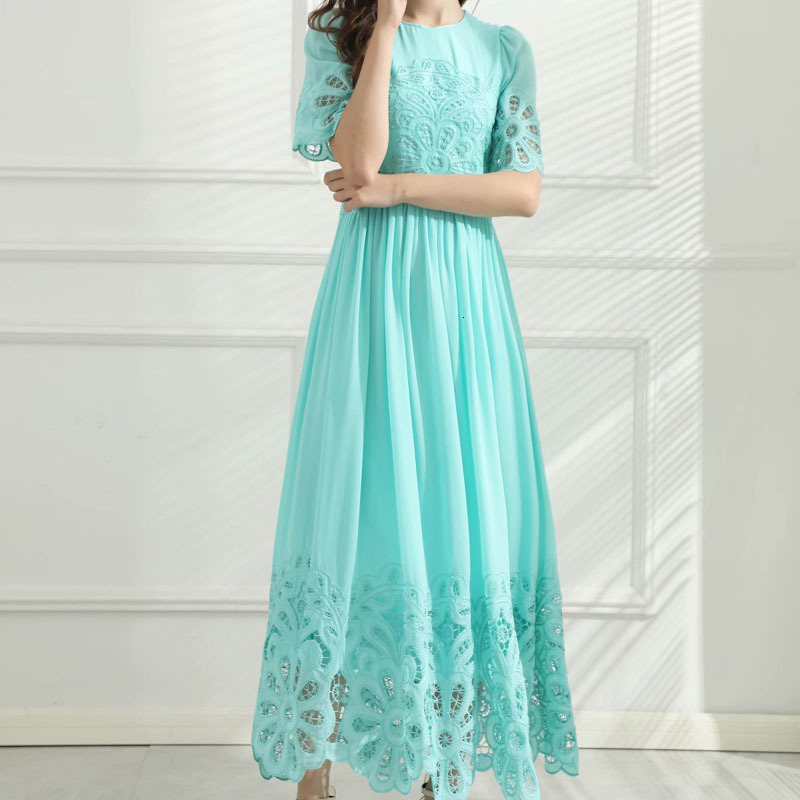 2021 Summer New Retro-ethnic Style Embroidered Flowers Short Sleeve Hollow Chiffon Mid-length Dress Fine Women's Clothes Txgu, Sky blue.
2021 Summer New Retro-ethnic Style Embroidered Flowers Short Sleeve Hollow Chiffon Mid-length Dress Fine Women's Clothes Txgu, Sky blue.