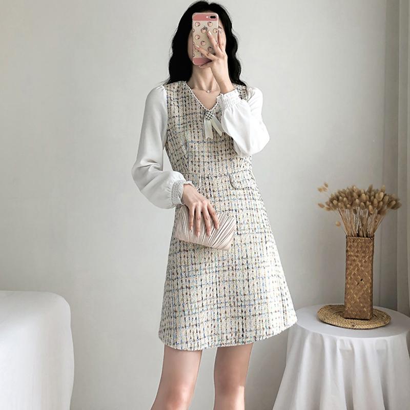 Tweed Small Fragrance Wind Female 2020 Autumn And Winter Party Vestidos Korean Style Long Sleeve V-Neck A-Line Woolen Dress, Picture color
Tweed Small Fragrance Wind Female 2020 Autumn And Winter Party Vestidos Korean Style Long Sleeve V-Neck A-Line Woolen Dress, Picture color