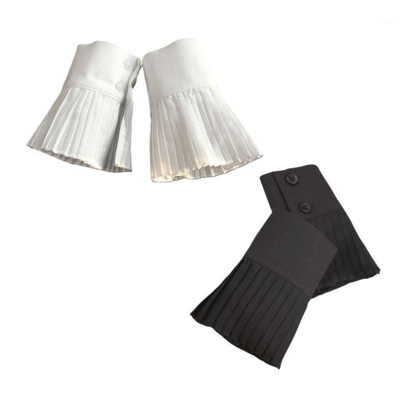Five Fingers Gloves Korean Retro Wrinkled Pleated Flare Sleeve False Cuffs Solid Color Sweater Decorative Detachable Wristband Clothing Acce
Five Fingers Gloves Korean Retro Wrinkled Pleated Flare Sleeve False Cuffs Solid Color Sweater Decorative Detachable Wristband Clothing Acce