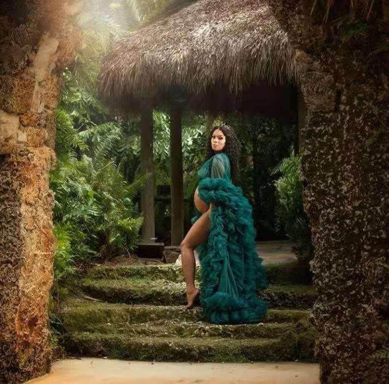 Dark Green Maternity Undergarments Luxury Ruffles Long Sleeves Wedding Sleepwear Bathrobes Nightgowns Tiered Robes Women Dress Kimono