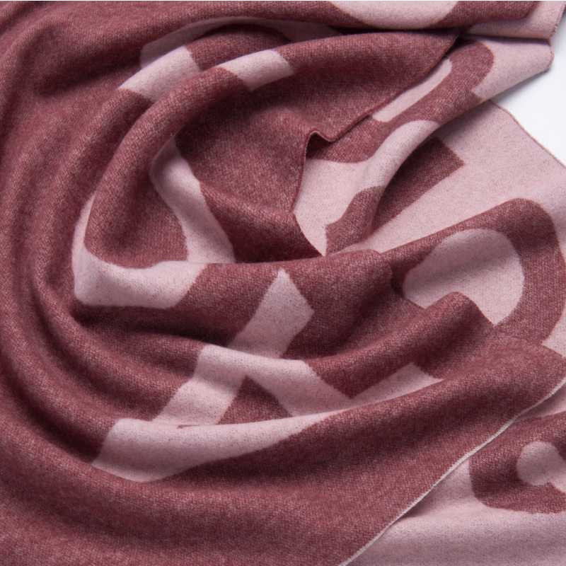 Fashion-Studio hang tag shawl with scarves for fashionable, hig elegant women's wear scarf/acne letter long warm scarfs, Blue;gray
Fashion-Studio hang tag shawl with scarves for fashionable, hig elegant women's wear scarf/acne letter long warm scarfs, Blue;gray