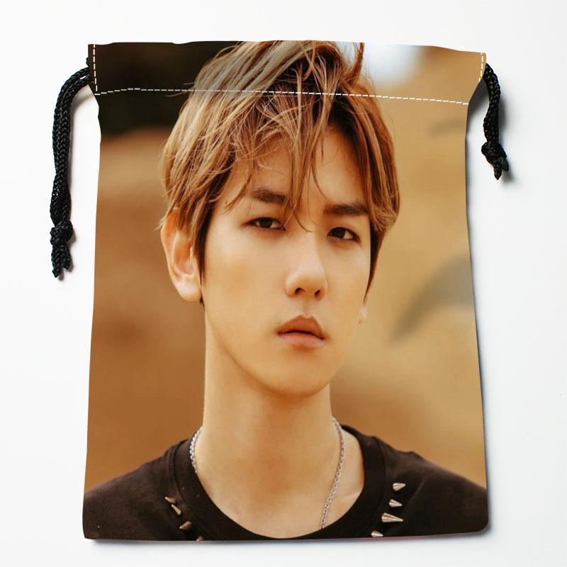 Storage Bags KPOP BAEK HYUN EXO Drawstring HD Print 18X22CM Arrival Soft Satin Fabric Resuable Clothes Bag Shoes 12.2
Storage Bags KPOP BAEK HYUN EXO Drawstring HD Print 18X22CM Arrival Soft Satin Fabric Resuable Clothes Bag Shoes 12.2