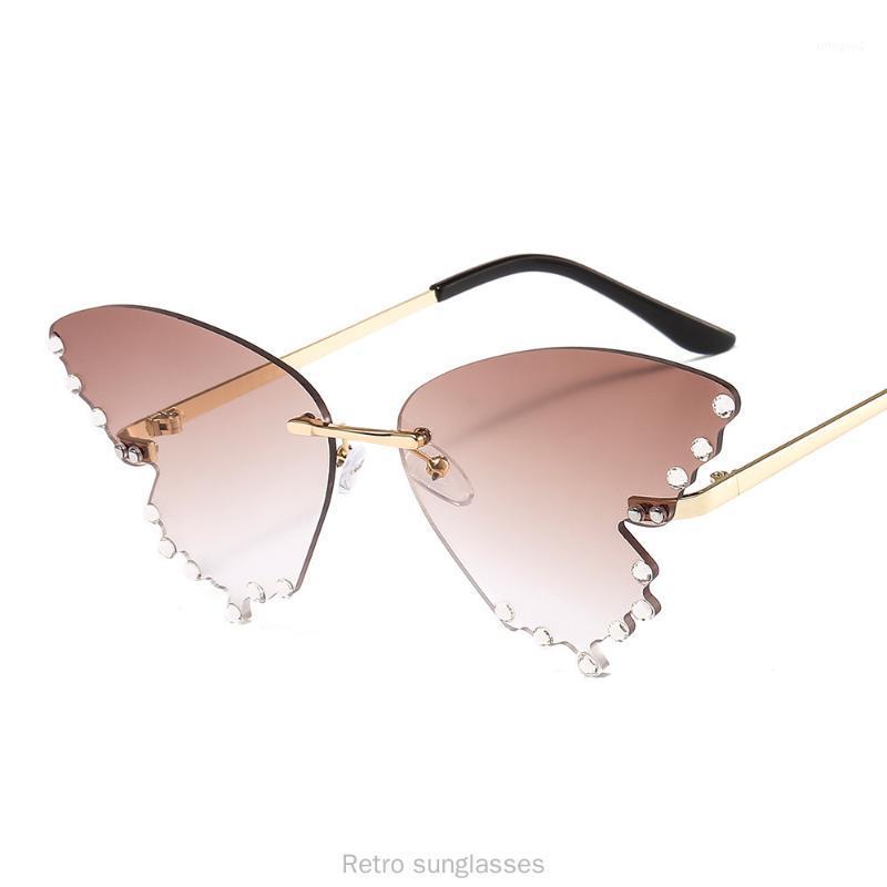 Sunglasses 2021 Frameless Cat Women Brand Designer Vintage Sun Glasses Men Small Oval Party Eyewear UV400 FML1
Sunglasses 2021 Frameless Cat Women Brand Designer Vintage Sun Glasses Men Small Oval Party Eyewear UV400 FML1