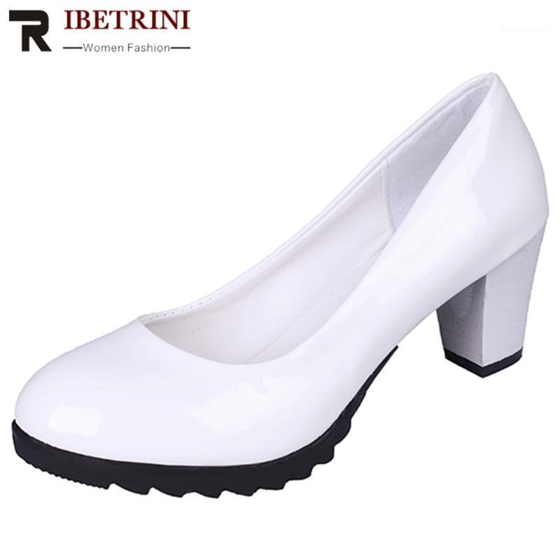 RIBETRINI Women Spring Handmade Spring Shoes Women Round Toe Block Heel Pumps 2020 Fashion Classic Pumps1, White
RIBETRINI Women Spring Handmade Spring Shoes Women Round Toe Block Heel Pumps 2020 Fashion Classic Pumps1, White