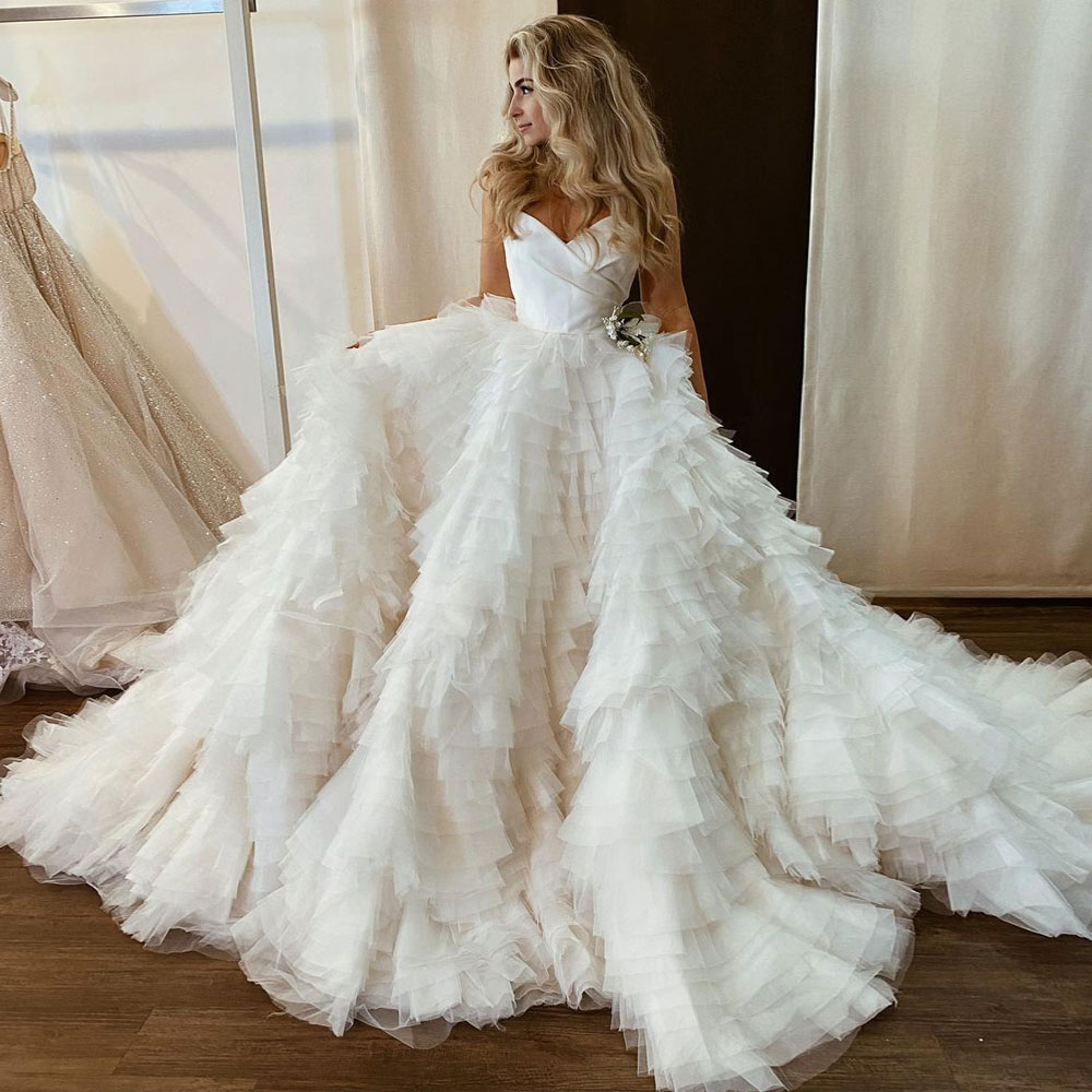 Tiered Wedding Graceful Dresses Sweetheart Neck A Line Plus Size Bridal Gowns Sweep Train Tulle Robe De Marie
