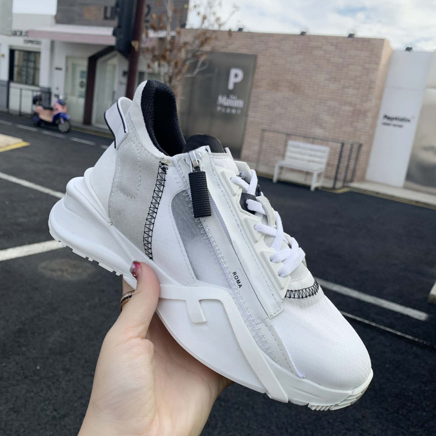 New casual shoes men women casual shoe in early spring 2021 semi-perspective nano-mesh alphabet cloth fashion lovers shoes with box
New casual shoes men women casual shoe in early spring 2021 semi-perspective nano-mesh alphabet cloth fashion lovers shoes with box