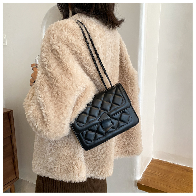 HBP messenger bag handbag handbag designer New design woman bag high quality texture fashion fashion shoulder bag chain Check Individuality, Black
HBP messenger bag handbag handbag designer New design woman bag high quality texture fashion fashion shoulder bag chain Check Individuality, Black