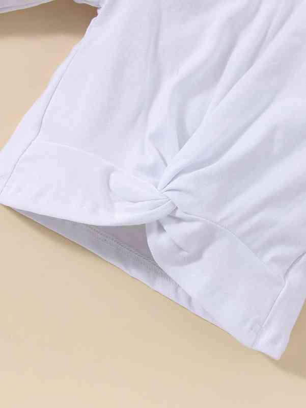 Baby Twist Hem Tee & Allover Print Pants SHE