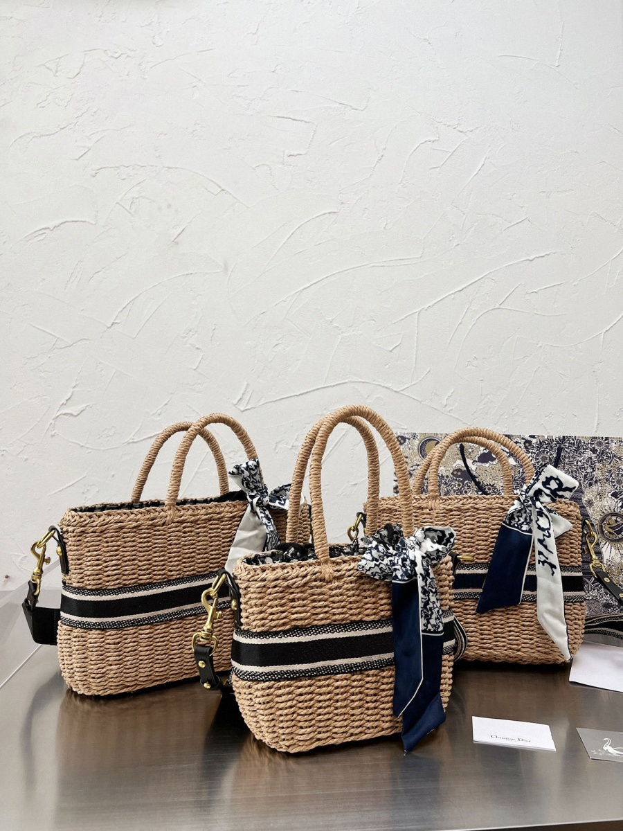 Bags CD Summer Beach Travel casual Rattan Women Purse Wicker Woven Female Handbags Large Capacity Buckets Totes Bag Straw Backpack lady D oblique 09DY#
Bags CD Summer Beach Travel casual Rattan Women Purse Wicker Woven Female Handbags Large Capacity Buckets Totes Bag Straw Backpack lady D oblique 09DY#