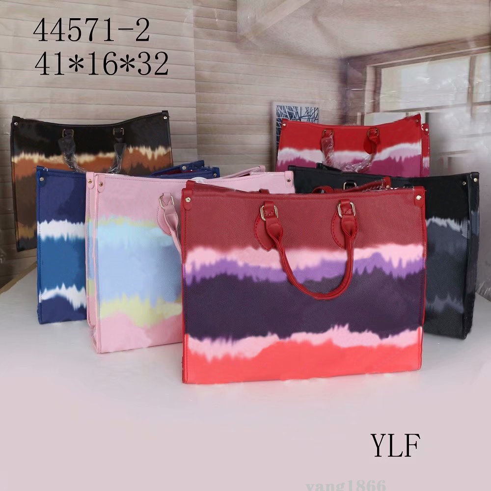 Designer new ladies embroidered leather handbags luxury shoulder bag big wallet clutch high quality shopping tote bag 41 cm, Black
Designer new ladies embroidered leather handbags luxury shoulder bag big wallet clutch high quality shopping tote bag 41 cm, Black
