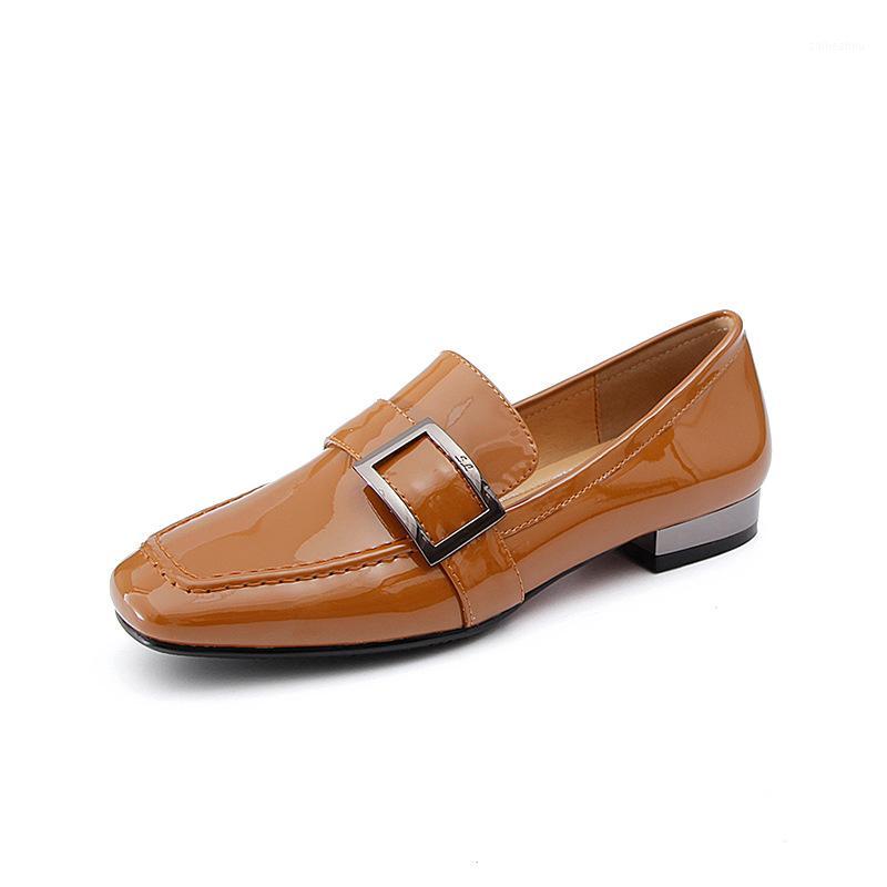 Leisure square head low female spring comfortable with party with 43 yards single female 40-2020 new patent leather shoes 18431, Caramel color paint
Leisure square head low female spring comfortable with party with 43 yards single female 40-2020 new patent leather shoes 18431, Caramel color paint
