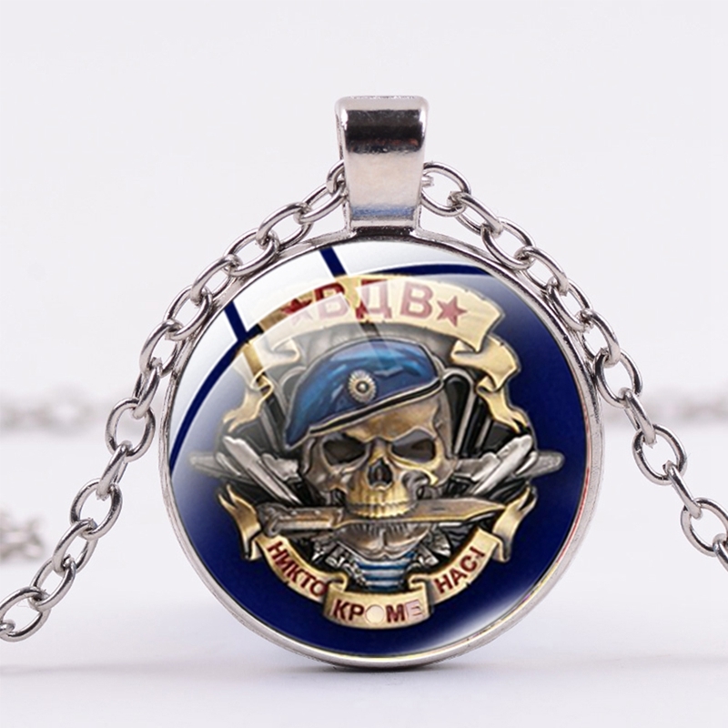 New Russian Airborne Air Force Necklace Cccp Soviet Military Sign Glass Cabochon Pendant Metal Link Chain Necklace for Men Women
New Russian Airborne Air Force Necklace Cccp Soviet Military Sign Glass Cabochon Pendant Metal Link Chain Necklace for Men Women
