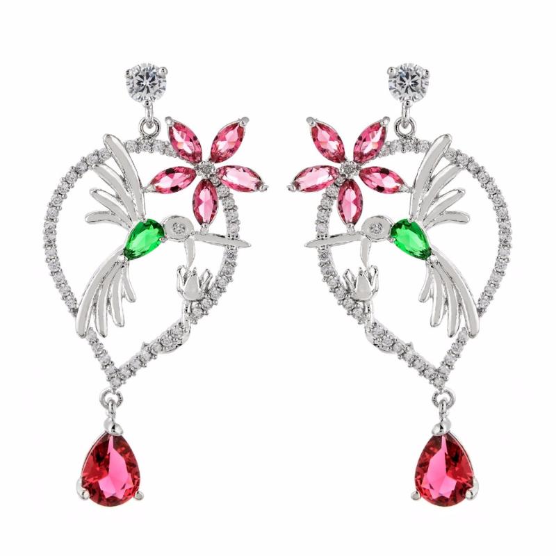New fashionable and attractive flower bird pear zircon earrings.The bride's upscale jewelry earrings for the girl. ER-221
New fashionable and attractive flower bird pear zircon earrings.The bride's upscale jewelry earrings for the girl. ER-221
