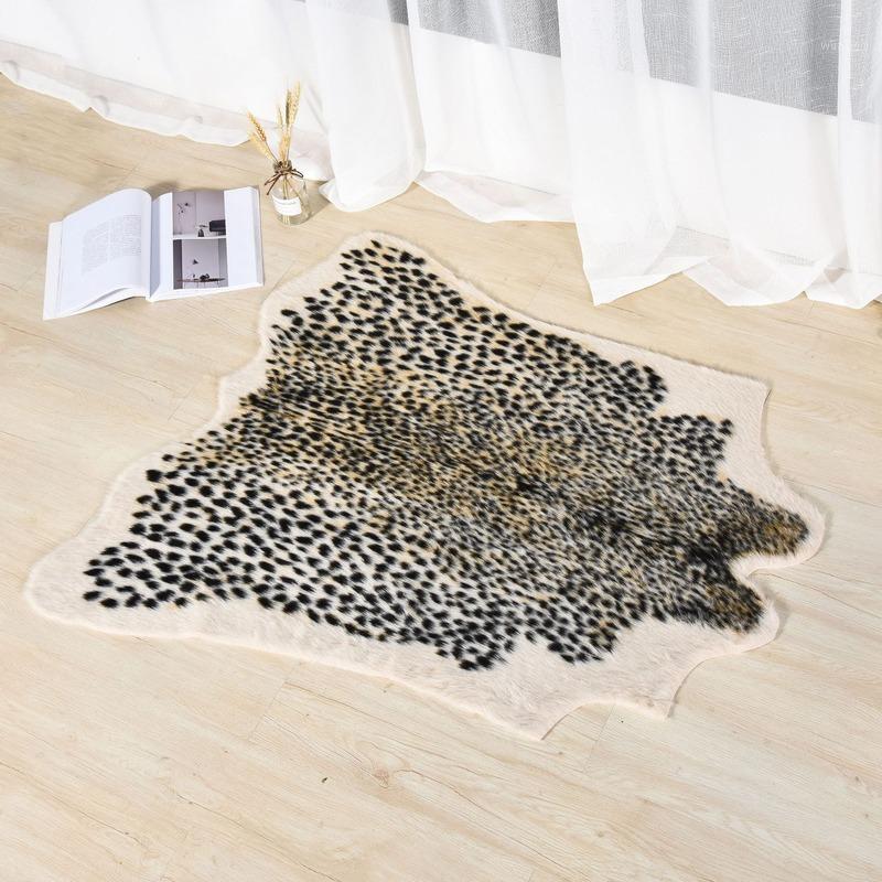 Leopard Print Faux Skin Leather Home Bathing SHower Carpet Hotel Door Rugs for Living Room 90x110cm1
Leopard Print Faux Skin Leather Home Bathing SHower Carpet Hotel Door Rugs for Living Room 90x110cm1