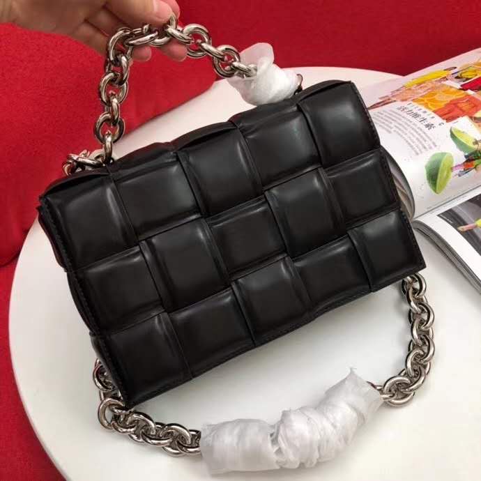Genuine Luxurys Leather Strap Chain With Bag Womens Bags For Crossbody In Cassette Black Metal 2020 Handbag Padded Designers Smklk Fkprx, Red;black
Genuine Luxurys Leather Strap Chain With Bag Womens Bags For Crossbody In Cassette Black Metal 2020 Handbag Padded Designers Smklk Fkprx, Red;black