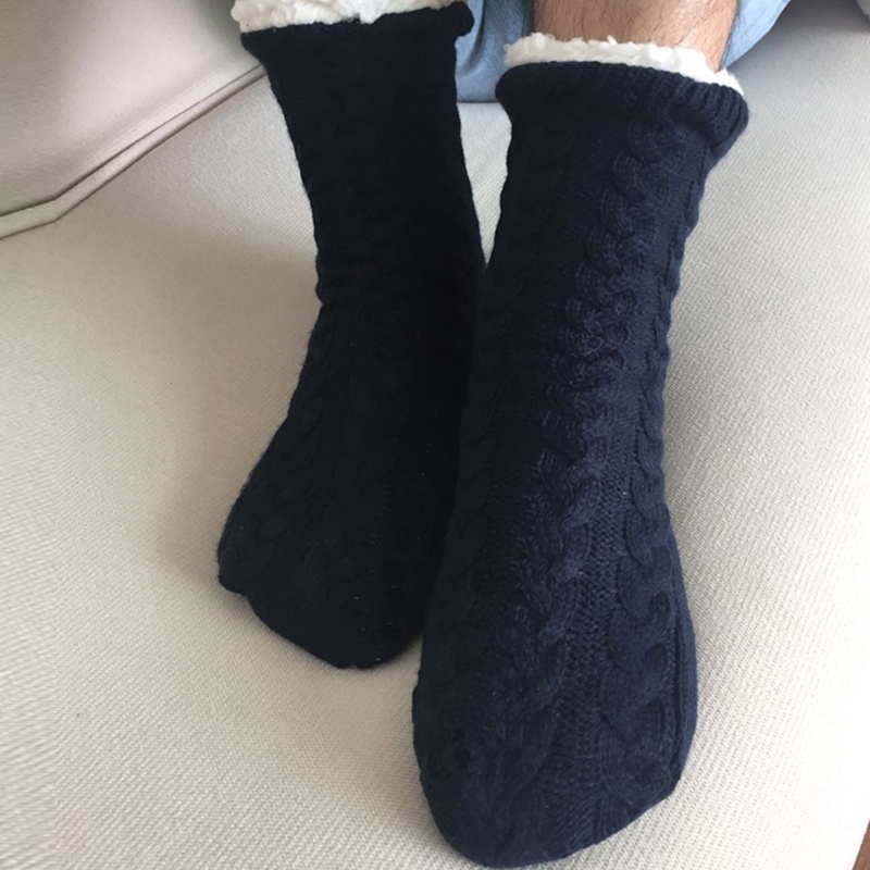 Winter Men Socks Light weight House Big size Indoor non-slip warm plush Cotton male slippers cozy 201203, Msl-068p-black
Winter Men Socks Light weight House Big size Indoor non-slip warm plush Cotton male slippers cozy 201203, Msl-068p-black