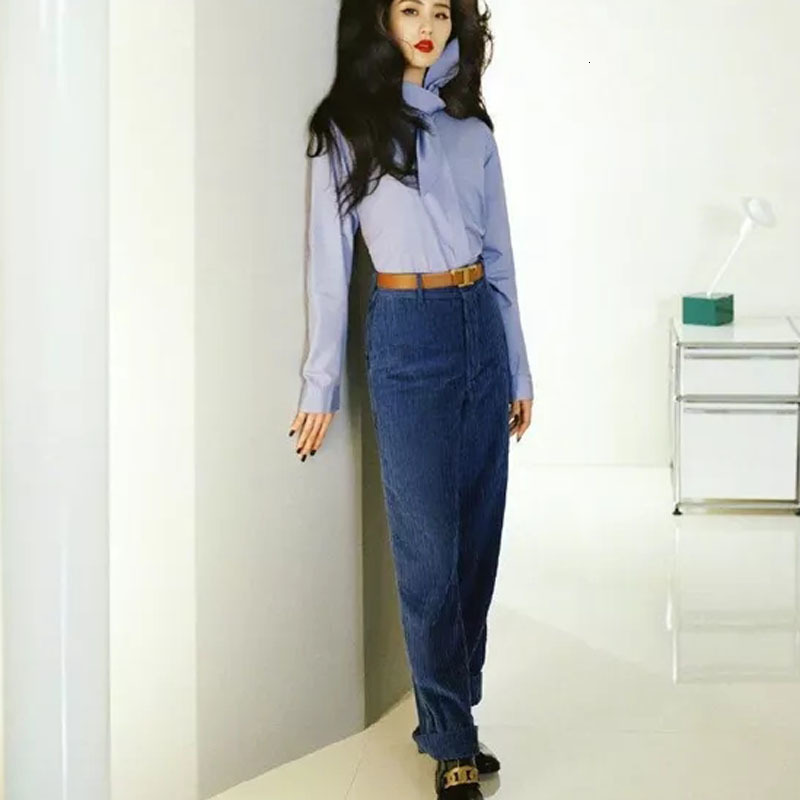 2021 Autumn New Style Lace Temperament Long Sleeve Shirt Thin Velvet Belt Corduroy Pants of Two Women' Garment Clothes Srbz, Royal blue.
2021 Autumn New Style Lace Temperament Long Sleeve Shirt Thin Velvet Belt Corduroy Pants of Two Women' Garment Clothes Srbz, Royal blue.