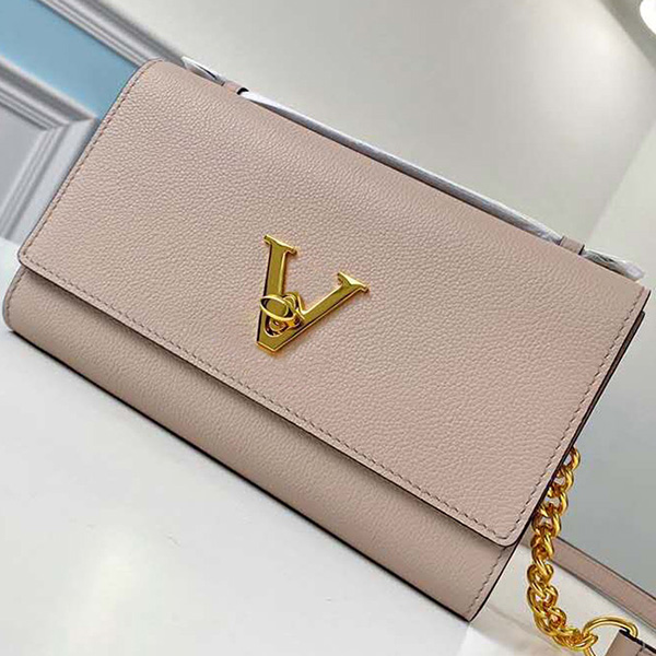 5A Top quality women crossbody bag metal chain bags leather handbag shoulder bagss witn box, Blue
5A Top quality women crossbody bag metal chain bags leather handbag shoulder bagss witn box, Blue