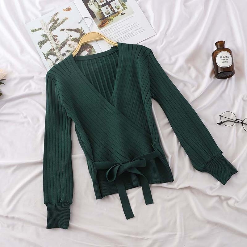 Gagarich Women Sweater Autumn New Style Solid Long Sleeve Belt Waist V-neck Knitted Ladies Fashion Sueter Mujer Invierno 201203, Red
Gagarich Women Sweater Autumn New Style Solid Long Sleeve Belt Waist V-neck Knitted Ladies Fashion Sueter Mujer Invierno 201203, Red