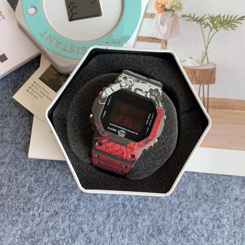 Classic Japanese sports brand One Piece Watch LED Digital Waterproof Watch Men's New Fashion Outdoor Electronic Watch and Relojes, Slivery;brown
Classic Japanese sports brand One Piece Watch LED Digital Waterproof Watch Men's New Fashion Outdoor Electronic Watch and Relojes, Slivery;brown