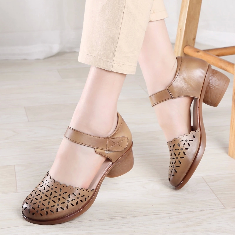 100% Genuine Leather Shoes Women High Heels Sandals Cow Leather Mother Shoes Casual Woman Summer Sandals Square Heel 5cm A2423 #GZ2l, Beige
100% Genuine Leather Shoes Women High Heels Sandals Cow Leather Mother Shoes Casual Woman Summer Sandals Square Heel 5cm A2423 #GZ2l, Beige