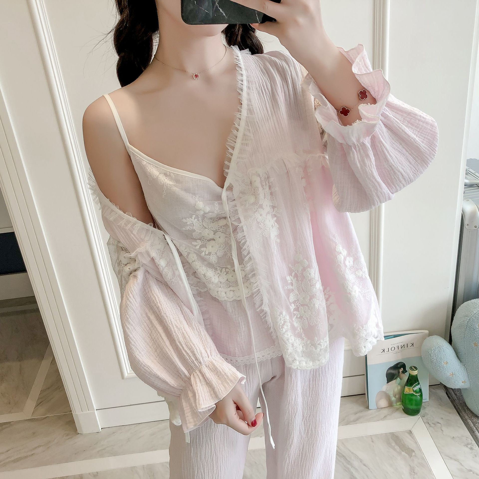 Pajamas Women Pajamas Set 3 pcs Cotton Lace Pajamas set Long sleeve Sleepwear White Pink Green Pruple 201027wtt
