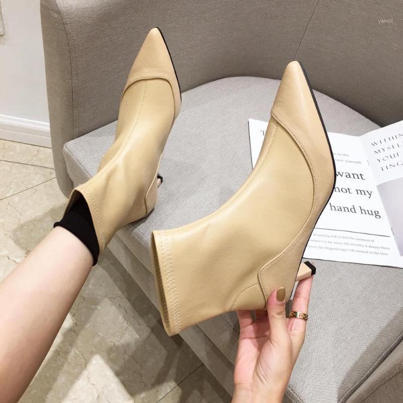 White Mid-Calf Boots Booties Woman 2020 Low Heel Pointe Shoes Round Toe Luxury Designer Boots-women Short Pointy Rubber1
White Mid-Calf Boots Booties Woman 2020 Low Heel Pointe Shoes Round Toe Luxury Designer Boots-women Short Pointy Rubber1
