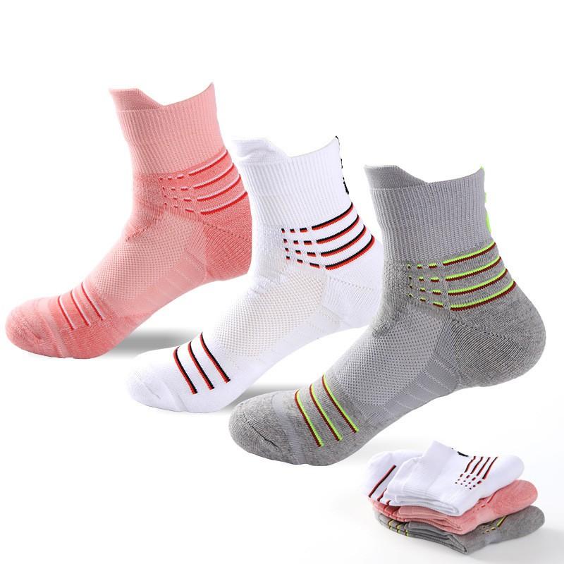 New Sports Running Socks for Female Yoga Fitness Breathable Compression Socks Outdoor Cycling Anti Slip Cotton Happy Terry, Style2
New Sports Running Socks for Female Yoga Fitness Breathable Compression Socks Outdoor Cycling Anti Slip Cotton Happy Terry, Style2
