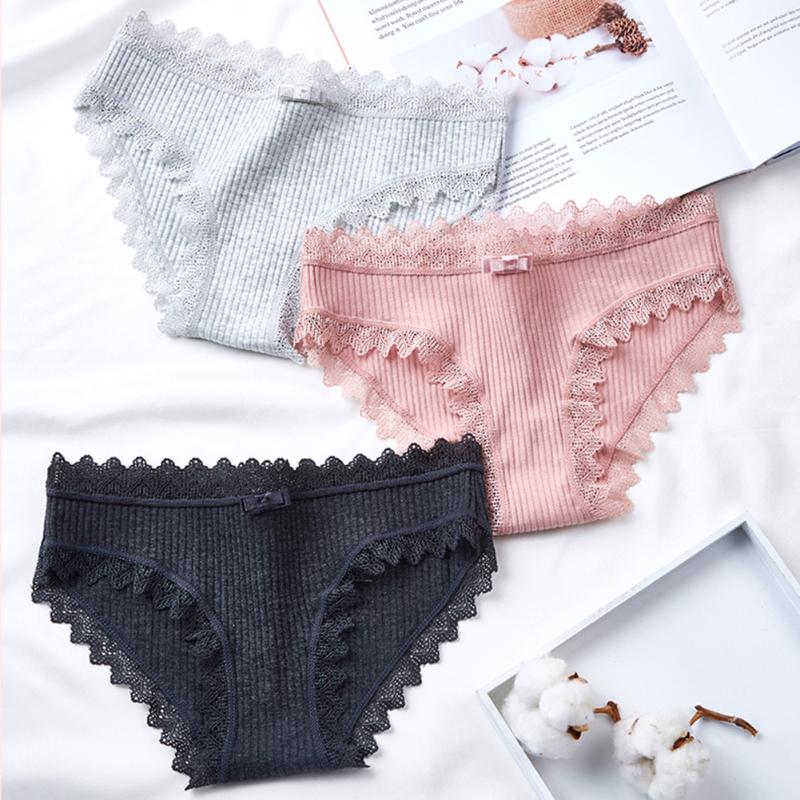Female Underwear Brief Comfort Sexy Lace Panties Seamless Breathable Cotton Antibacterial Underwear Women Mid-Rise Thin Lingerie, A3
Female Underwear Brief Comfort Sexy Lace Panties Seamless Breathable Cotton Antibacterial Underwear Women Mid-Rise Thin Lingerie, A3