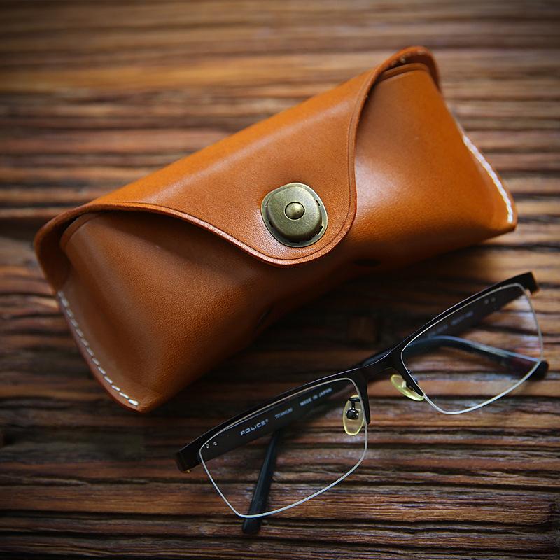 SIKU Cow Leather Eye Glasses Bag for Eyeglass High Quality Handmade Causal Jeans Belt Glasses Case Sunglasses Protector Case, Black
SIKU Cow Leather Eye Glasses Bag for Eyeglass High Quality Handmade Causal Jeans Belt Glasses Case Sunglasses Protector Case, Black