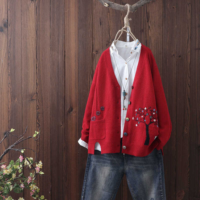 Women's long-sleeved knitted cardigan literary jacquard V-neck sweater coat autumn and winter new loose casual top clothing 201030