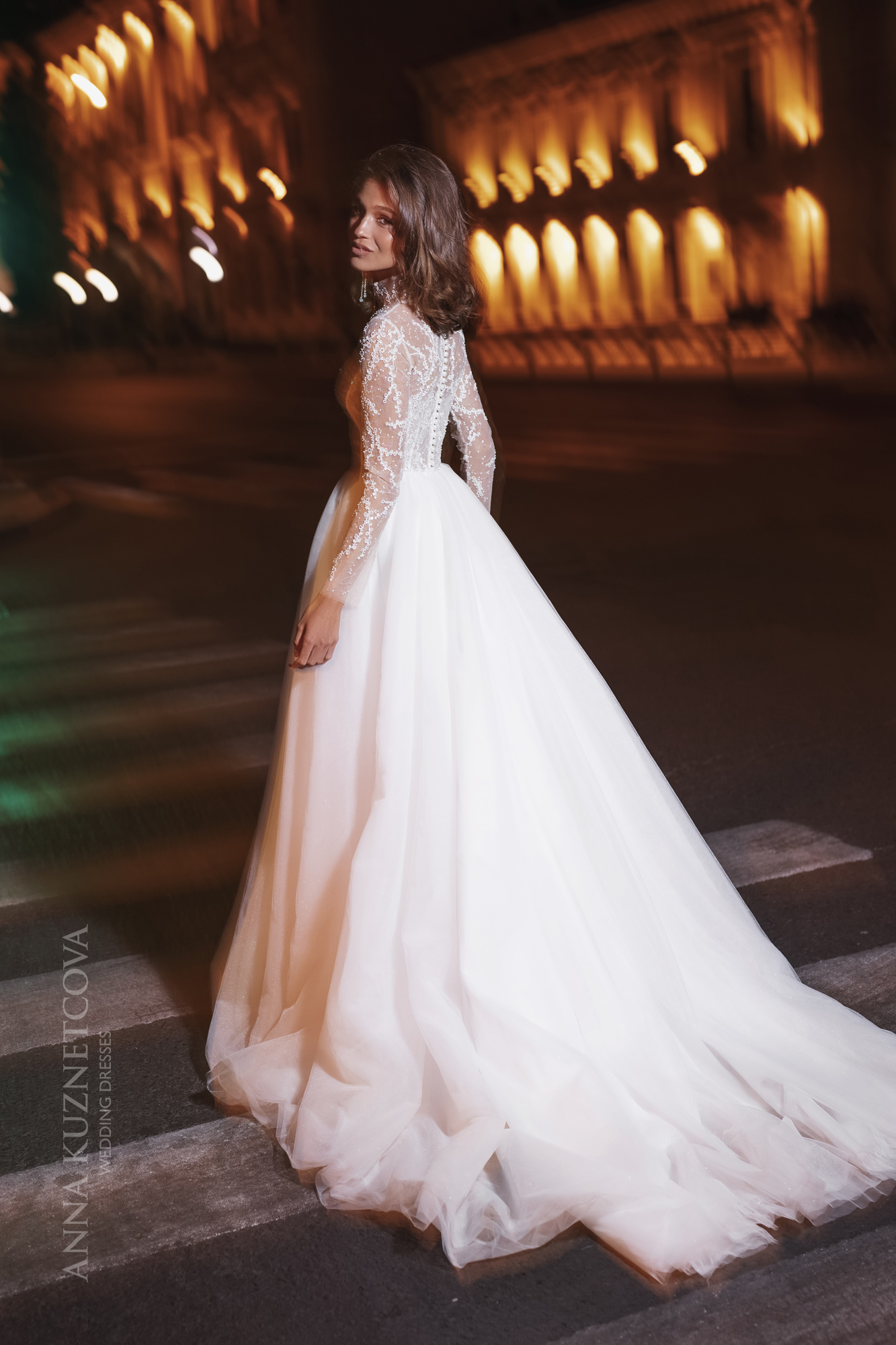 New A Line Wedding Dresses Elegant High Collar Long Sleeve Sequins Appliques Bridal Gowns vestidos de novia Wedding Dress