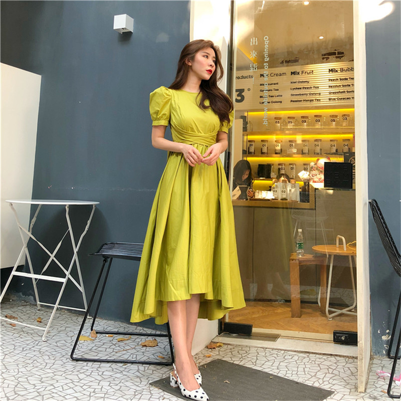 2021 New Rough Retro-french Female Dress White Yellow Puff Sleeve Back Loop Midi Line Up Skinny Waist Dressed As a Vacation DWZW, Green.
2021 New Rough Retro-french Female Dress White Yellow Puff Sleeve Back Loop Midi Line Up Skinny Waist Dressed As a Vacation DWZW, Green.