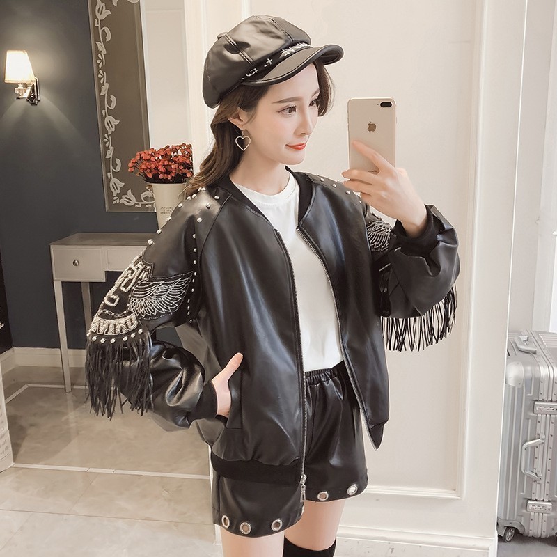 Spring Autumn Tassel Rivet Short Biker Soft Pu Leather Jacket Women Print Long Sleeve streetwear Zippers Female Coats PY31 201020
