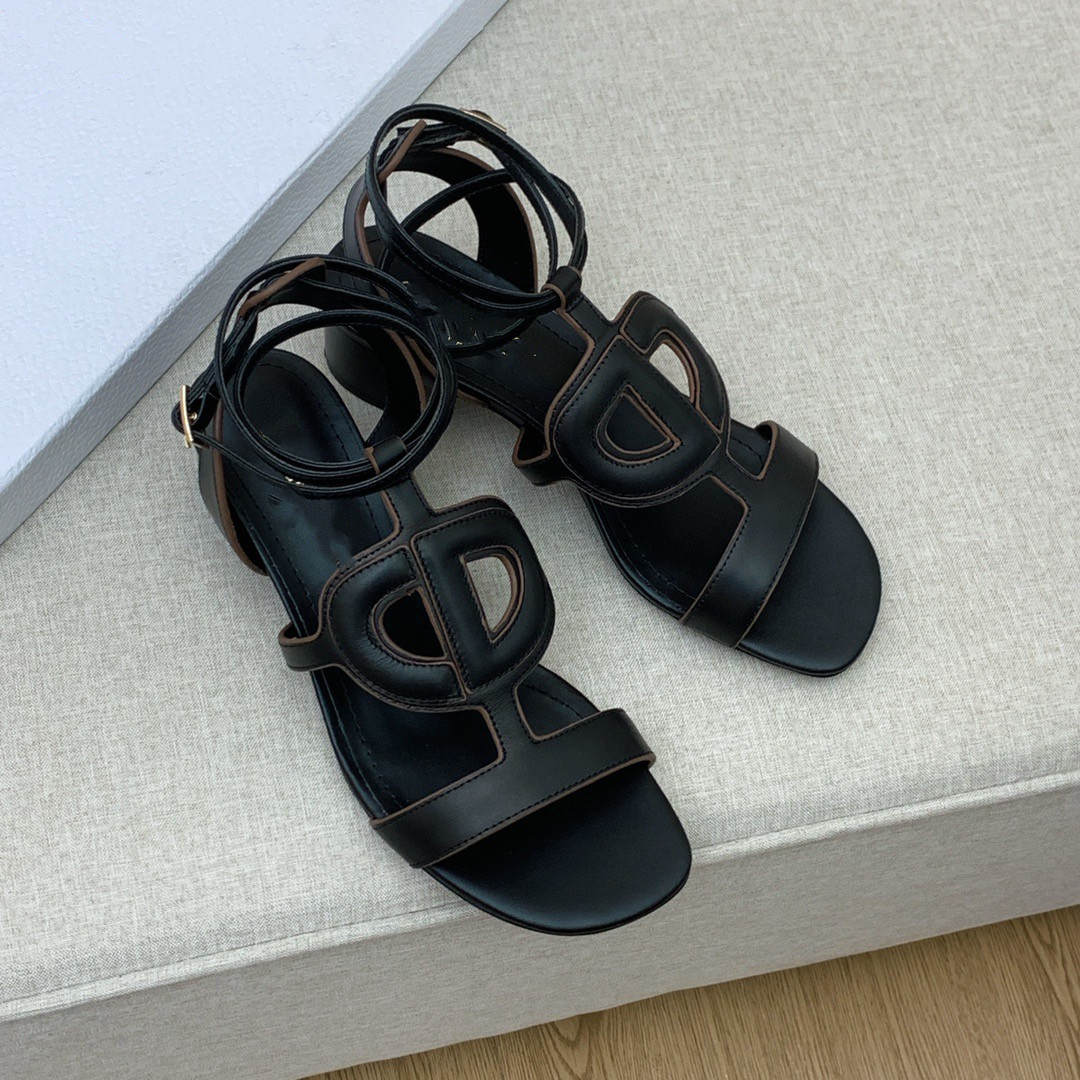 Sexy women high heels wedge platform sandals with metal buckle decoration ankle straps fashion ladies Slides pointed toe shoelace box size 35-43, Black
Sexy women high heels wedge platform sandals with metal buckle decoration ankle straps fashion ladies Slides pointed toe shoelace box size 35-43, Black