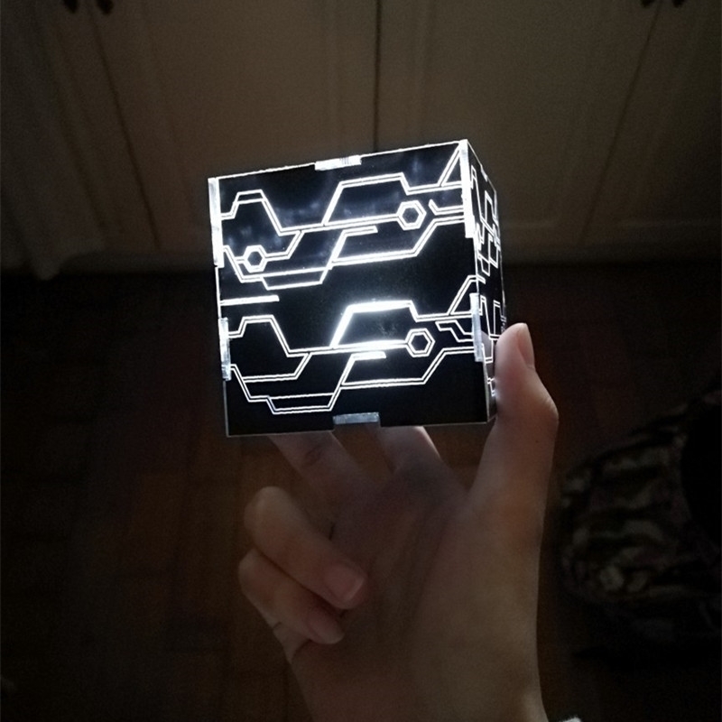 NieR Automata 9S 2B Cosplay Props White Light Black Box YoRHa No.9 Type S No.2 Type B Magic Cube Y200428
NieR Automata 9S 2B Cosplay Props White Light Black Box YoRHa No.9 Type S No.2 Type B Magic Cube Y200428