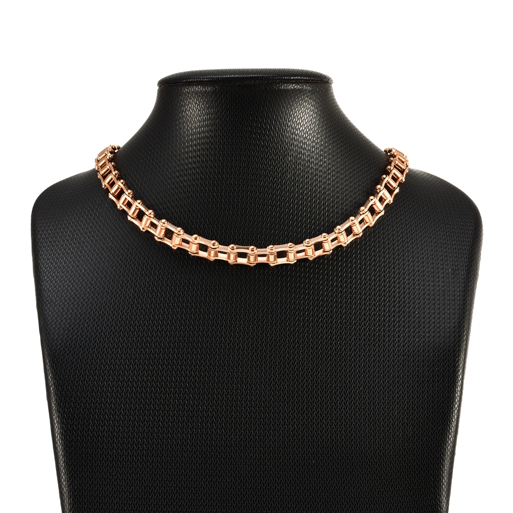 SDA New Fashion Motorcycles Chain Necklace 7mm45cm Long Biker Chain Stainless steel cuban Chain Man Woman Neckalce 201013