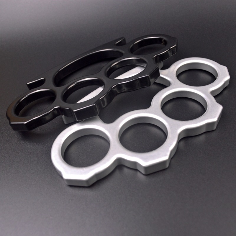 DHL Ship,Hot Silver Black Gold Thin Steel Brass Knuckle Dusters Self Defense Personal Security Women's and Men's self-defense Pendant FY4323
DHL Ship,Hot Silver Black Gold Thin Steel Brass Knuckle Dusters Self Defense Personal Security Women's and Men's self-defense Pendant FY4323
