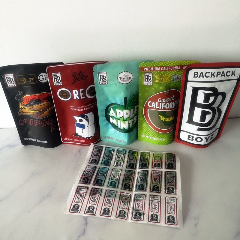 3.5g BACKPACK BOYZ 33 bag Apple Mintz Oreoz Cheetah Piss BB Guarana backpackboyz Mylar bags Child prood Package
3.5g BACKPACK BOYZ 33 bag Apple Mintz Oreoz Cheetah Piss BB Guarana backpackboyz Mylar bags Child prood Package