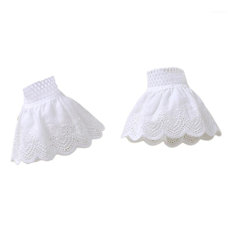 Women Hollow Out Lace Pleated Horn Cuff Detachable Stretch Fake Sleeves Bracelet 649C1
Women Hollow Out Lace Pleated Horn Cuff Detachable Stretch Fake Sleeves Bracelet 649C1