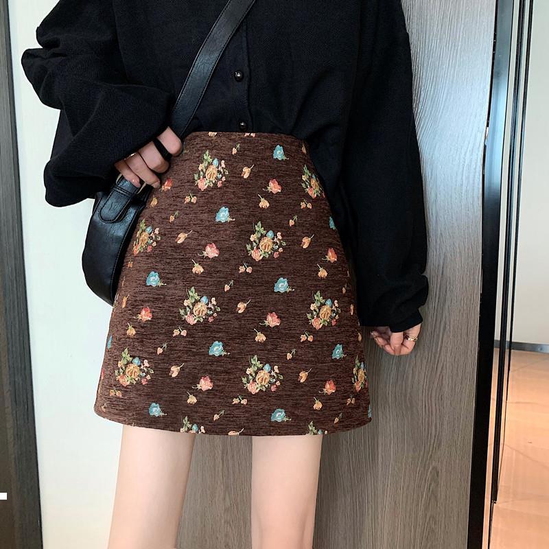 spring 2021 New vintage female skirt failed mujer black fashion floral print short sexy skinny a line y383 skirts EA4K, Kase
spring 2021 New vintage female skirt failed mujer black fashion floral print short sexy skinny a line y383 skirts EA4K, Kase