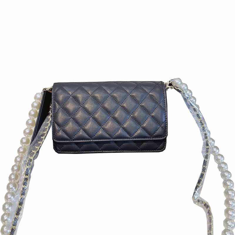 Classic Mini Flap Crossbody Bag Ladies High Quality Genuine Leather Solid Color Designer Shoulder Bag Gold Metal Chain Lock Pearl Chains Handbags For Womens 18cm, Black
Classic Mini Flap Crossbody Bag Ladies High Quality Genuine Leather Solid Color Designer Shoulder Bag Gold Metal Chain Lock Pearl Chains Handbags For Womens 18cm, Black